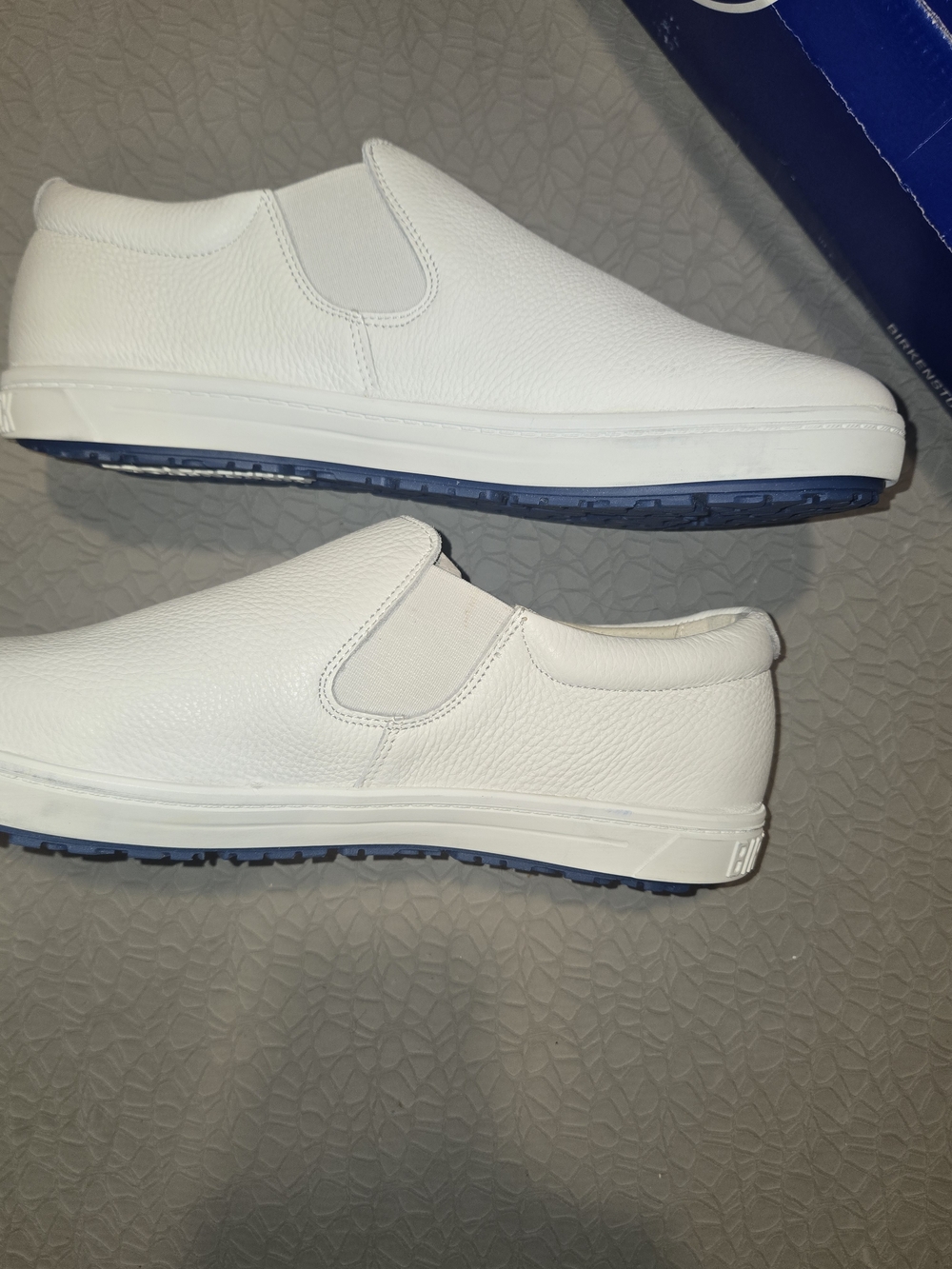 Birkenstock Women Slip-On Casual Shoe in White NEW Size 9 - Picture 3 of 8
